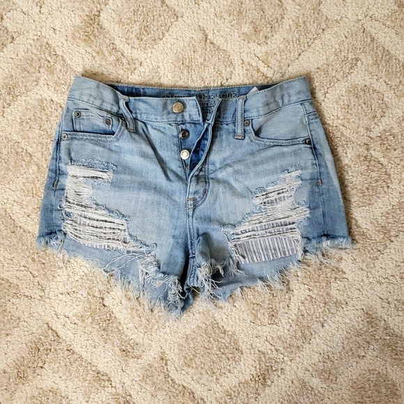 Jean Shorts - Picture 1 of 3